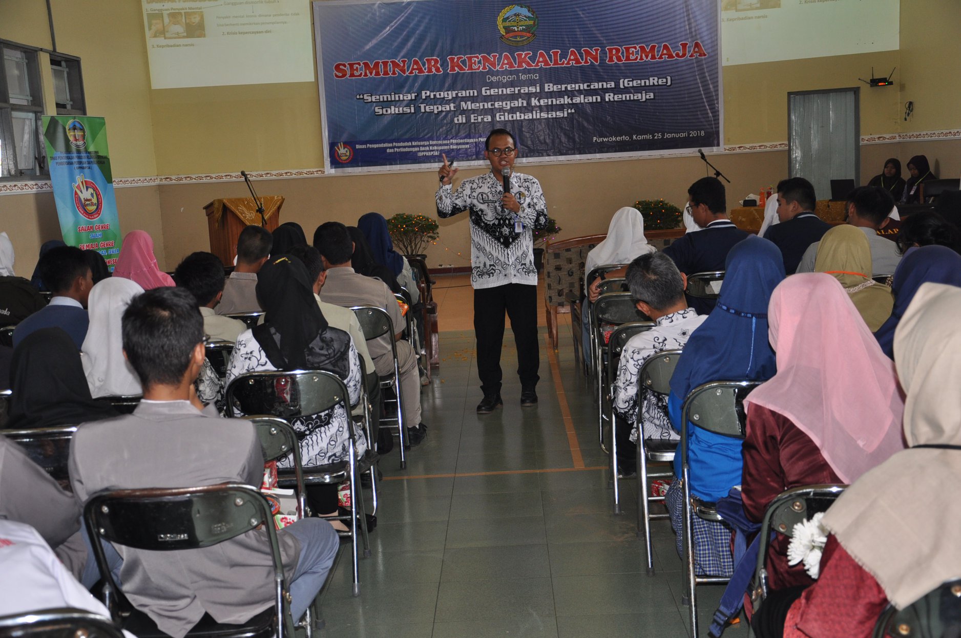 Prihatin Kenakalan Remaja, PIK R Bahagia Gelar Seminar Remaja