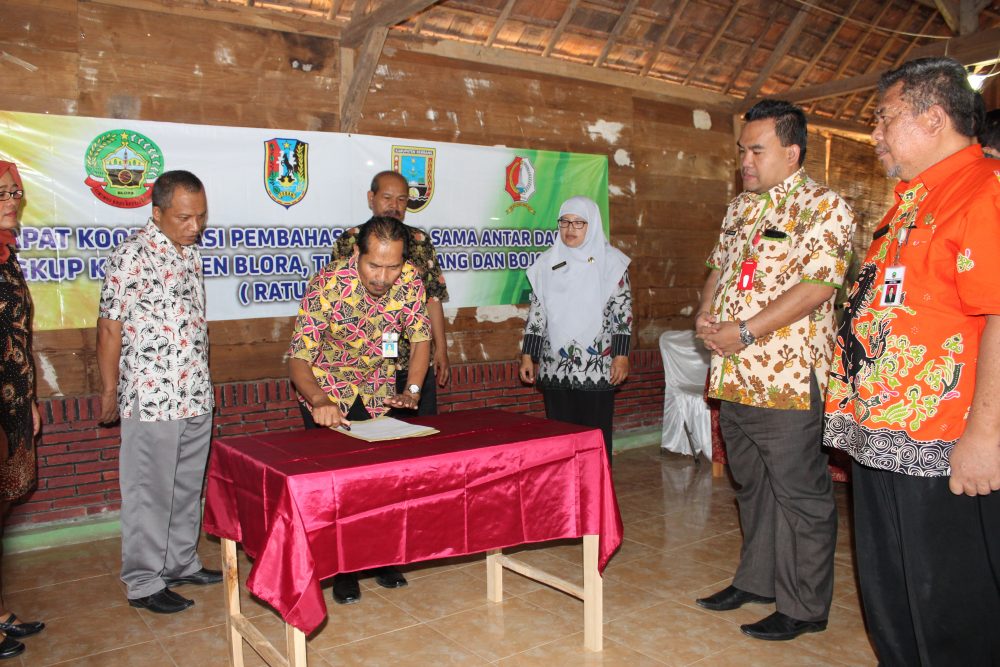 4 Kabupaten Perbatasan Jateng-Jatim Teken PKS