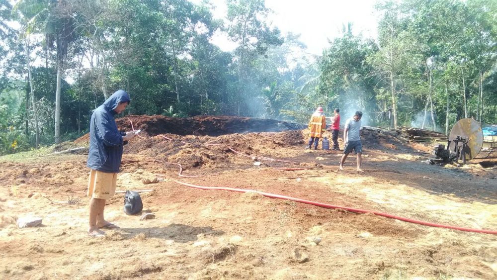 Pabrik Sabut Di Desa Talangbaru Nyaris Ludes Dilalap Sijago Merah