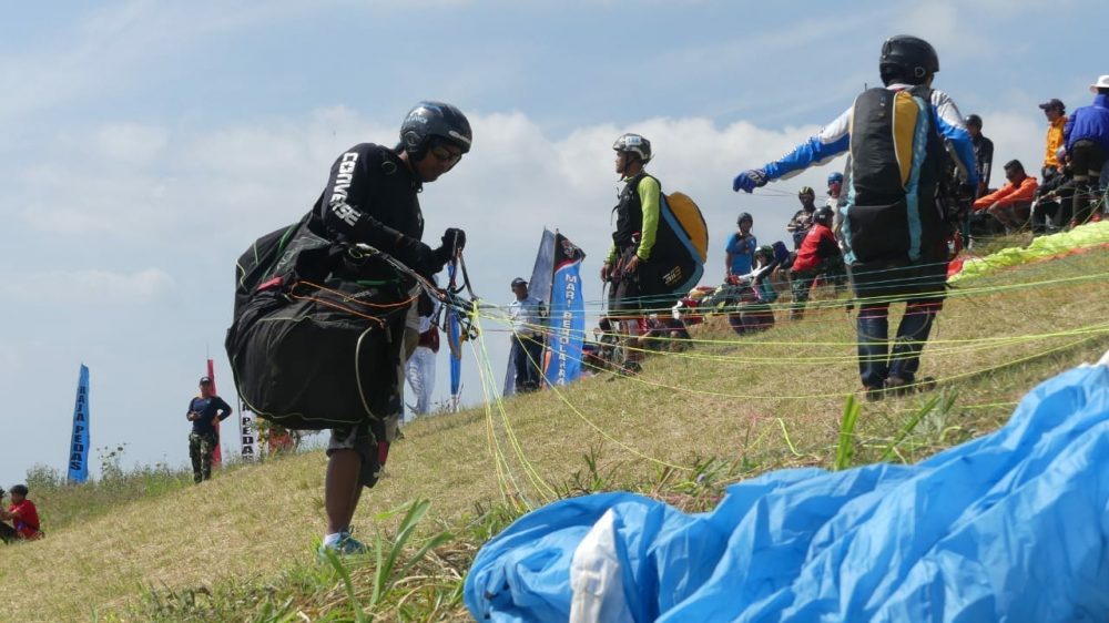 Tiga Atlet Paralayang Asal Banyumas Ikuti Kejurnas di Karanganyar