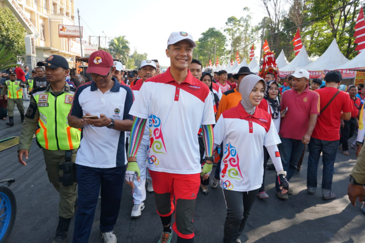 Ganjar Hadir Dalam  Peringatan Hari Olahraga Nasional Tingkat Kota Surakarta
