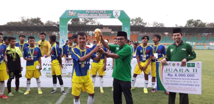 LSN Regional Jawa Barat IV, Antarkan Pondok Pesantren Al-Huda Cianjur Cetak Hattrick Juara
