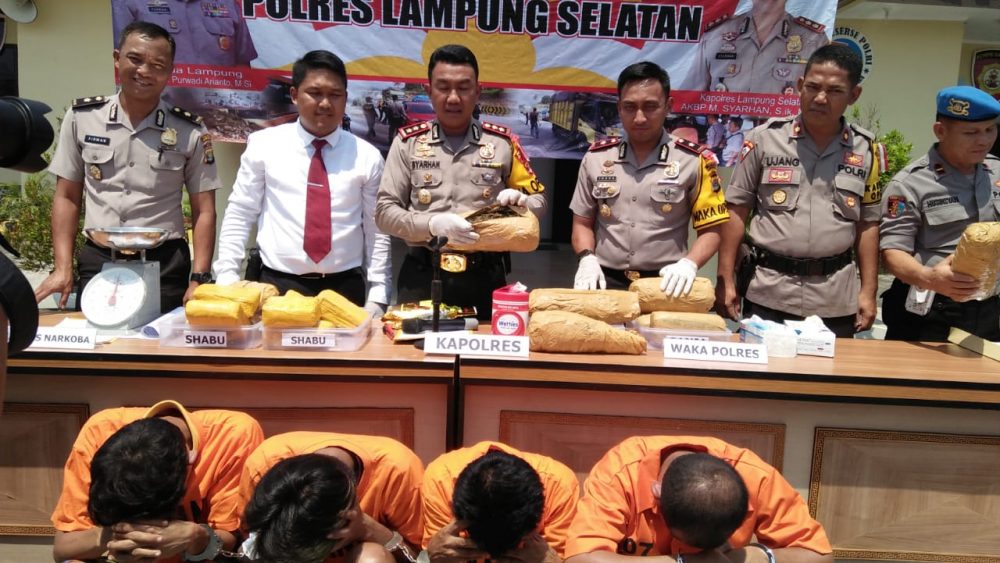 Pengiriman Sabu Seberat 9 KG  Berhasil Digagalkan Satresnarkoba Lampung Selatan