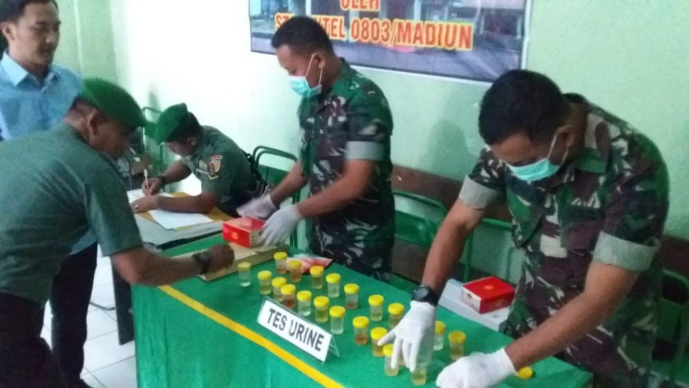 Sosialisasi Bahaya Narkoba dan Tes Urin DiKodim 0803/Madiun