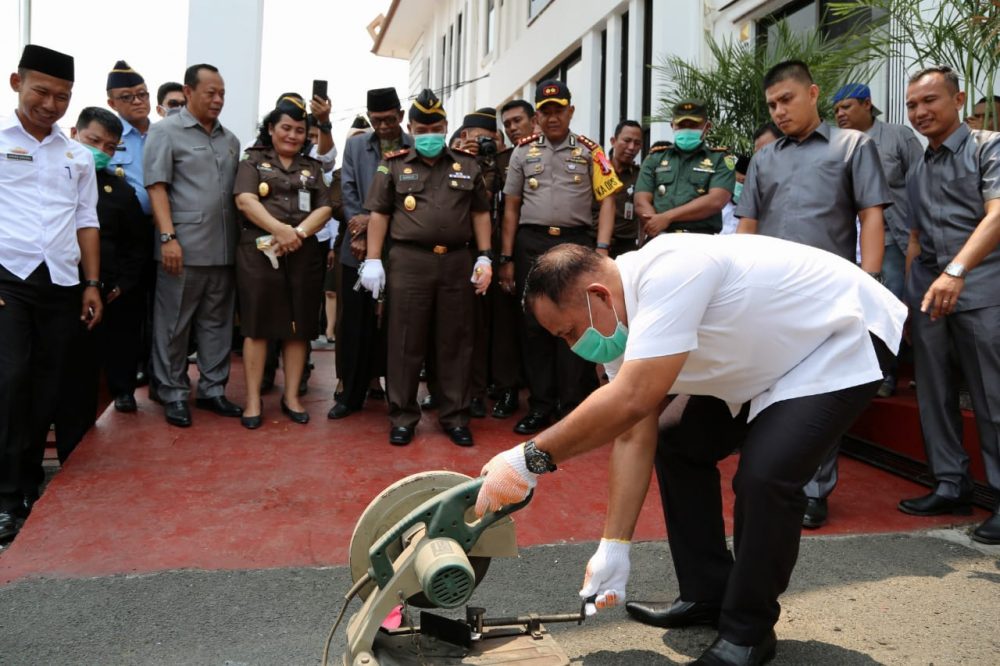 Empat Pucuk Senjata Api Berbagai Jenis  Dimusnahkan