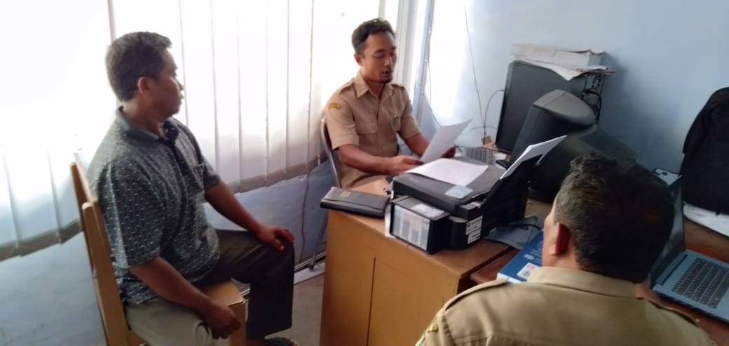 Parmin orang tua korban Penganiayaan Damai Dengan Syarat