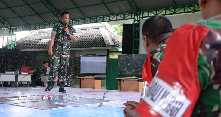 Latihan Simpur Komputer: Yonif 611/Awl Hancurkan Pemberontak Di Wilayah Samboja