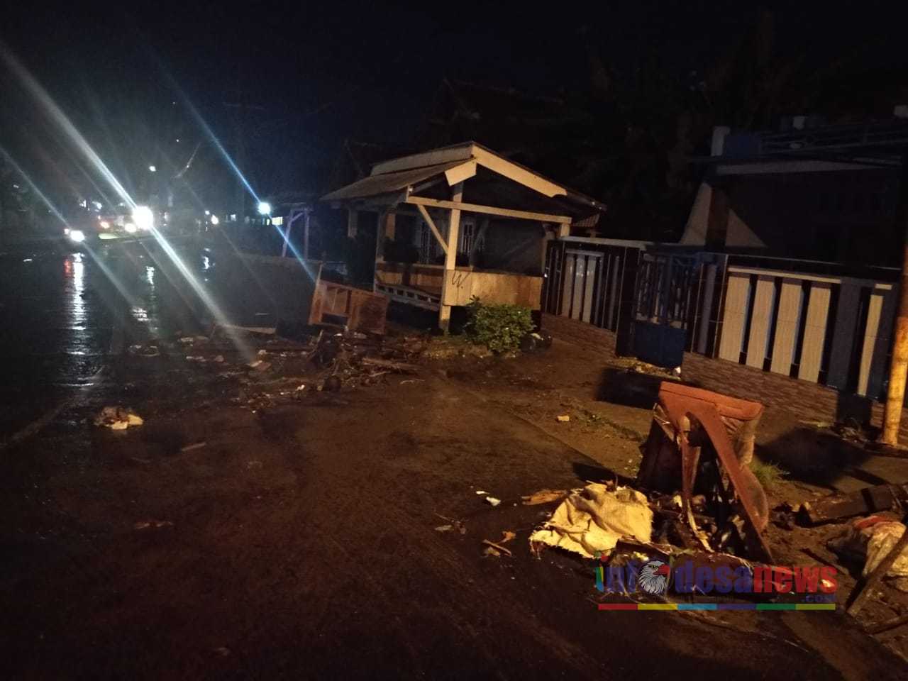 Air Laut, Wilayah Pesisir Pantai Lampung Selatan Naik Kepermukiman