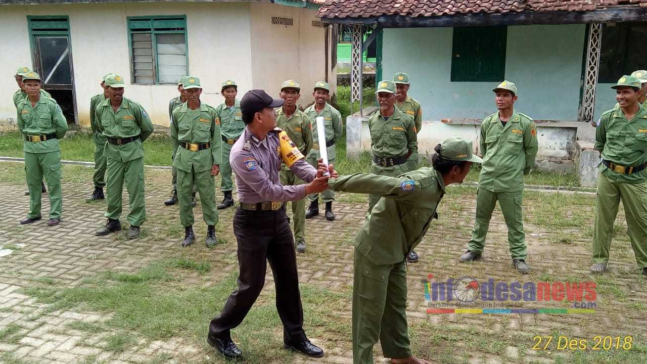 Polsek Tunjungan Gencarkan Pelatihan Linmas Menyambut Pemilu 2019