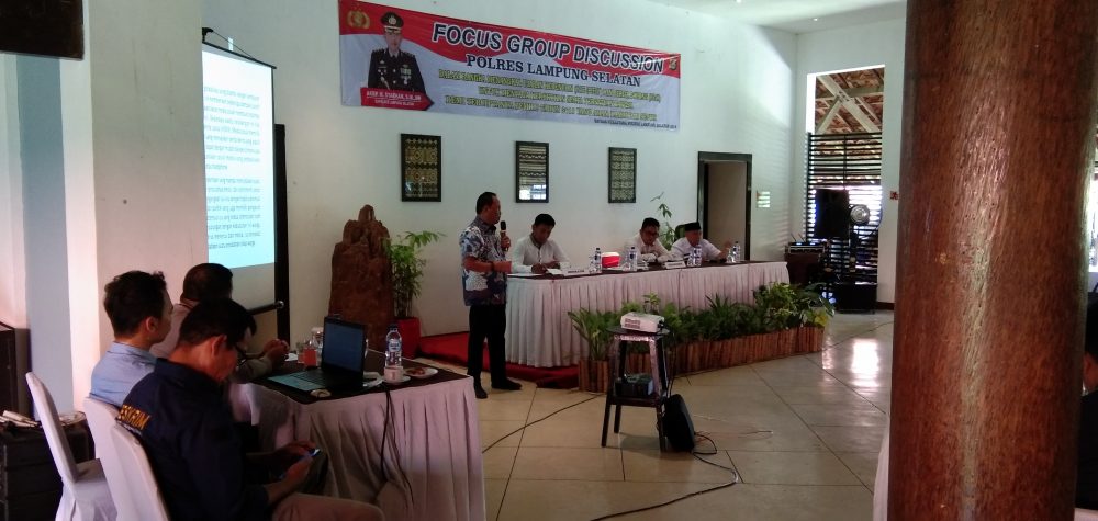 Melalui FGD Polres Lampung Selatan Ajak Perangi Hoax