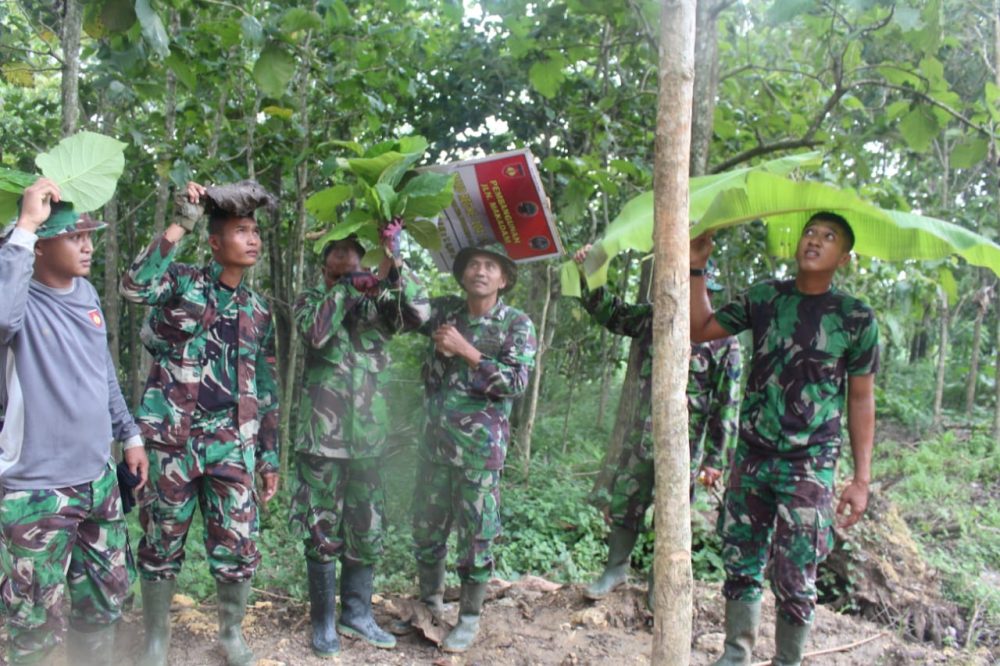 Sering Bergulat Dengan Hujan Saat Kerjakan Proyek TMMD