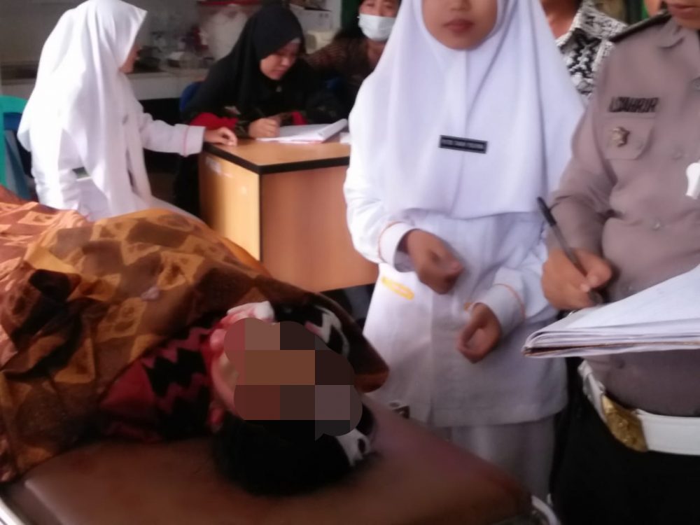 Pengendara Sepeda Motor Satu Tewas dan Luka Ringan
