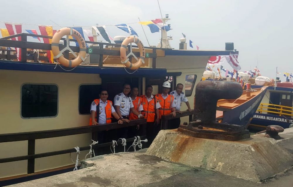 Pemkab Lamsel Terima Hibah 1 Unit Kapal Pelayaran Rakyat
