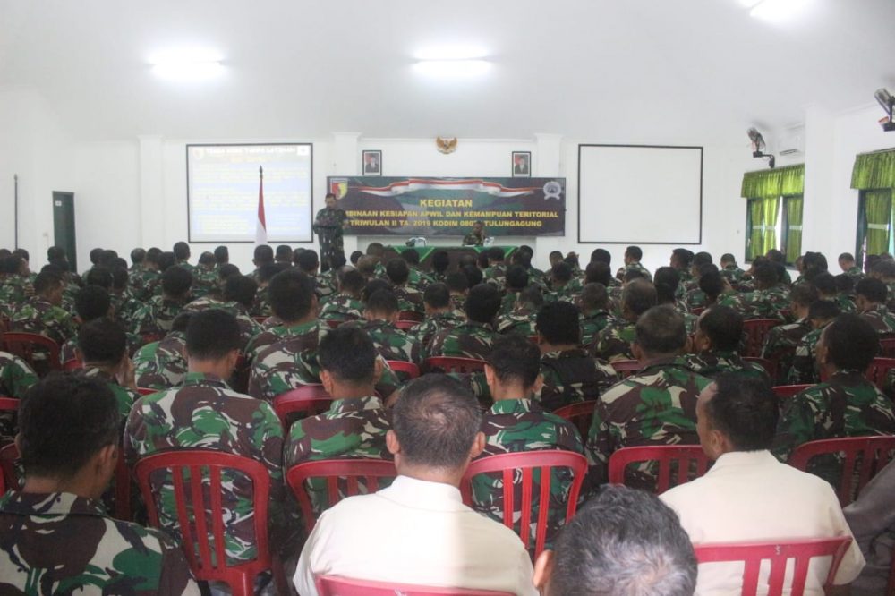 Dandim Tulungagung Tegaskan Netralitas TNI Saat Kumpulkan Seluruh Anggota