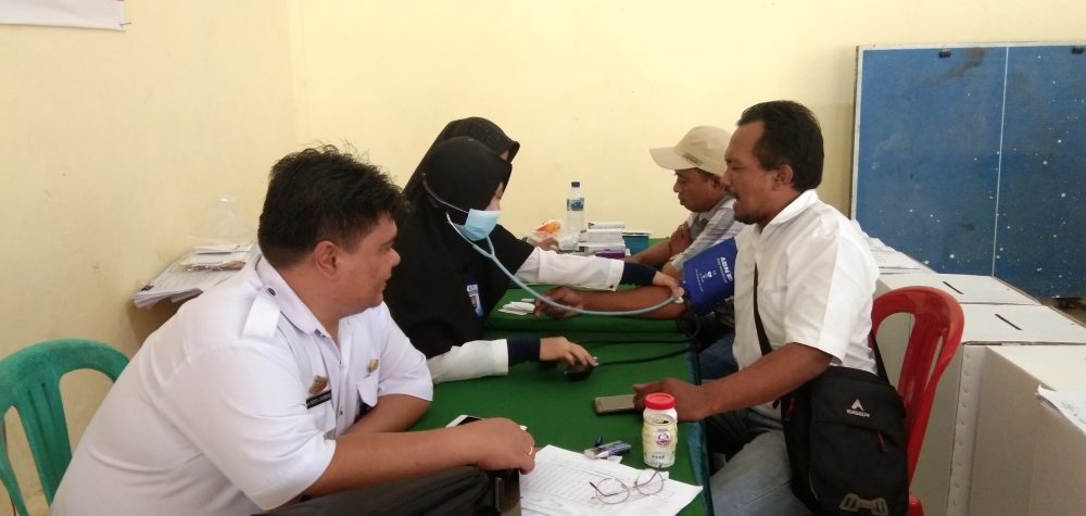 PRI Sidomulyo Cek Kesehatan Petugas PPK Dan PPS