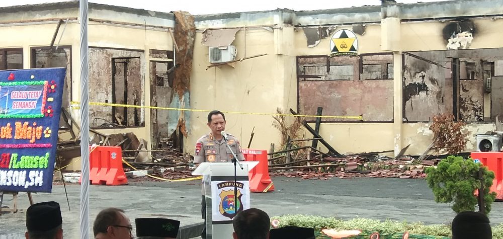 Kapolri Jendral Polisi Tito Karnavian Menyampaikan Penyebab Kebakaran Mapolres Lampung Selatan