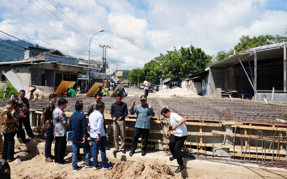 Plt Bupati Lampung Selatan Pantau Persiapan Pengecoran Jembatan