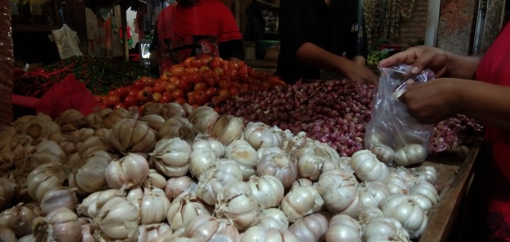 Bawang Putih Mulai Turun Dari Harga Sebelumnya