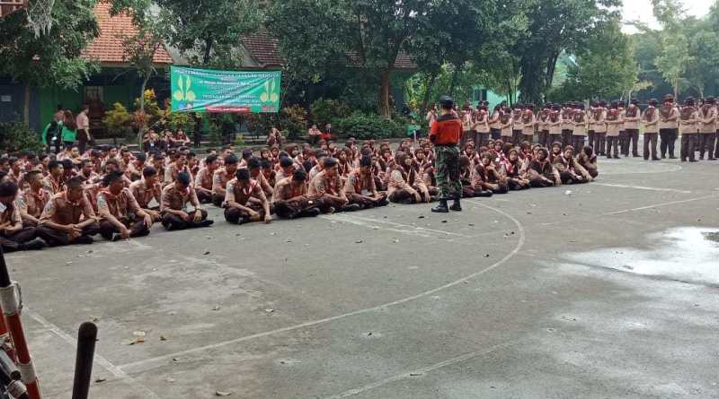 Serda Akad Berikan Wasbang LDKS Saka Wira Kartika di SMAN 1 Prambon Nganjuk