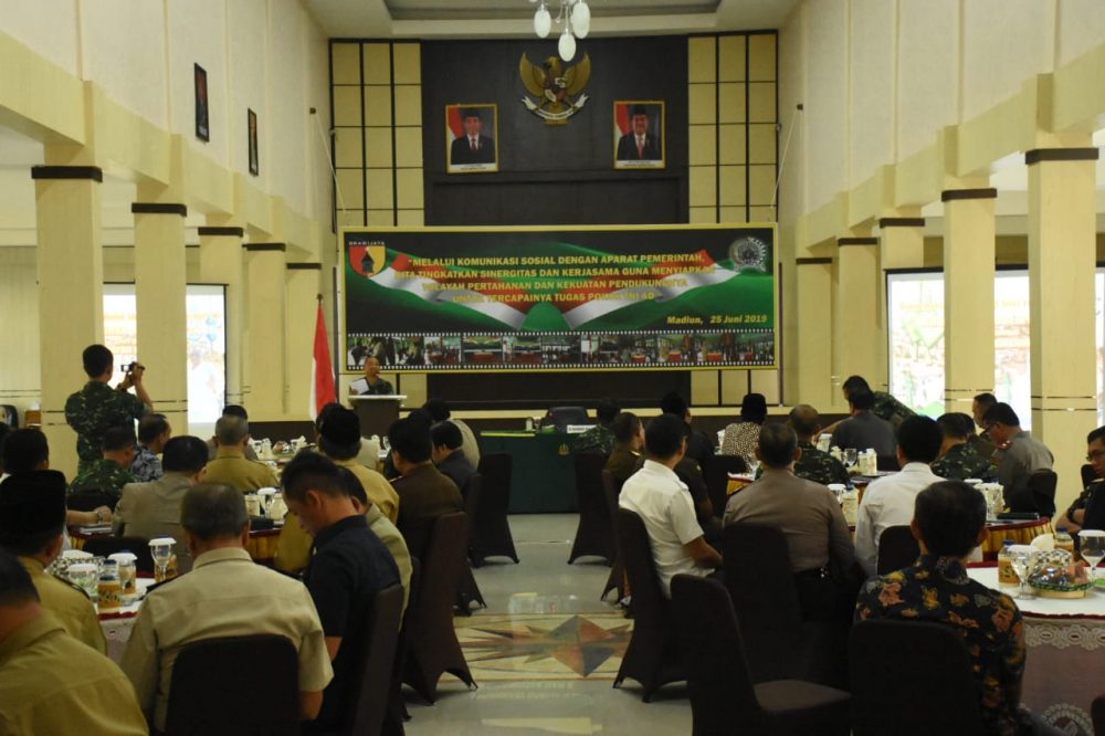Dandim Ngawi Hadiri Giat Komsos Dengan Aparat Pemerintahan Tingkat Makorem Tahun 2019