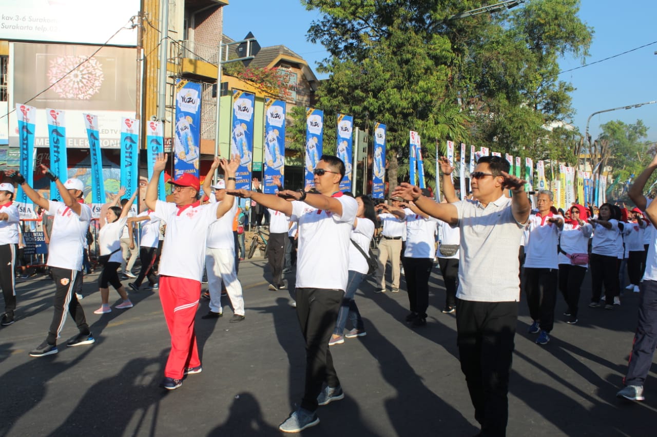 Semarakkan HUT Ke-9 Solo CFD, Dandim 0735/Surakarta Ikuti Senam Bersama