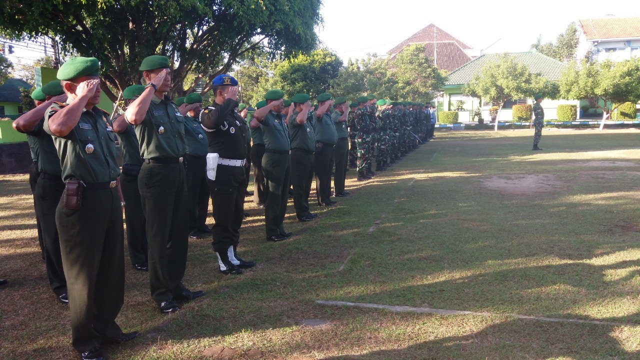 UPACARA BENDERA, DANDIM PONOROGO BACA AMANAT PANGLIMA TNI