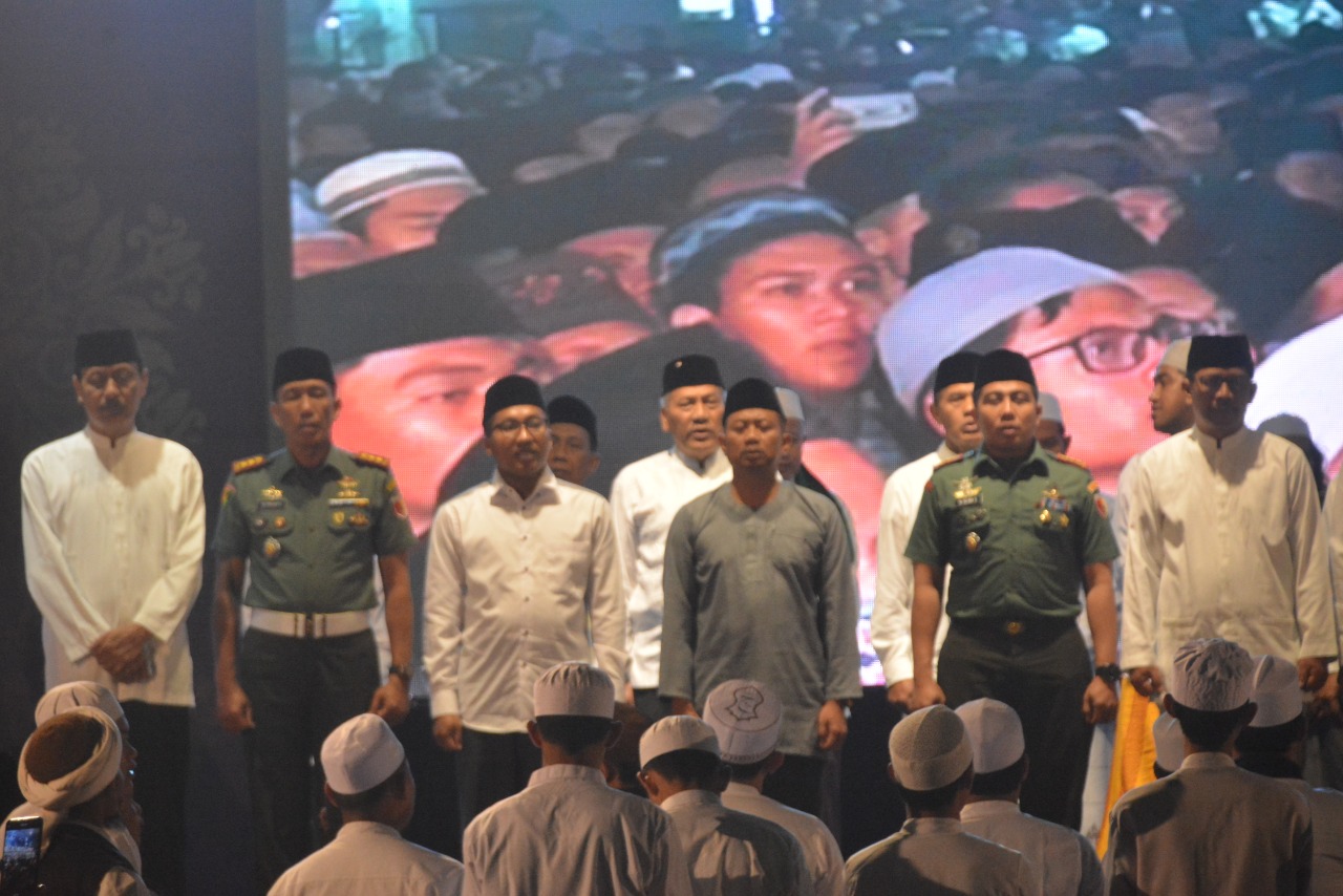 Danrem 081/DSJ Sholawat Bersama Masyarakat Kota Madiun