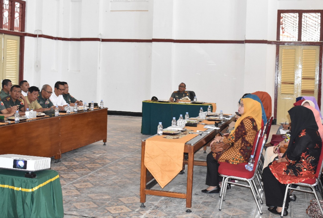 Sambut HUT Ke-74 RI, Danrem 081/DSJ Pimpin Rakor Pentas Seni dan Budaya