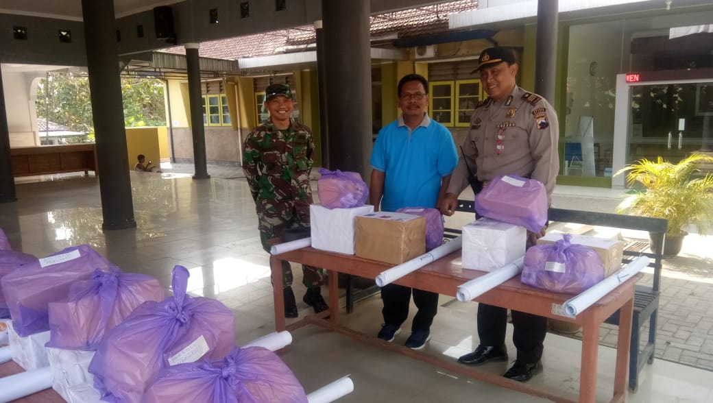 Pastikan Keamanan Pilkades Serentak, Kapolsek Ngawen Polres Blora Turun Langsung ke Desa.