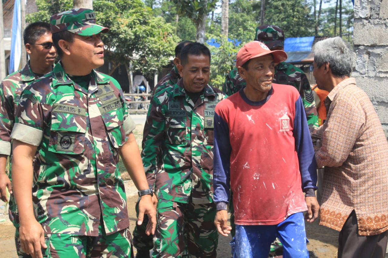 Kasrem 081/DSJ : TMMD Wujud kemanunggalan TNI dengan Rakyat