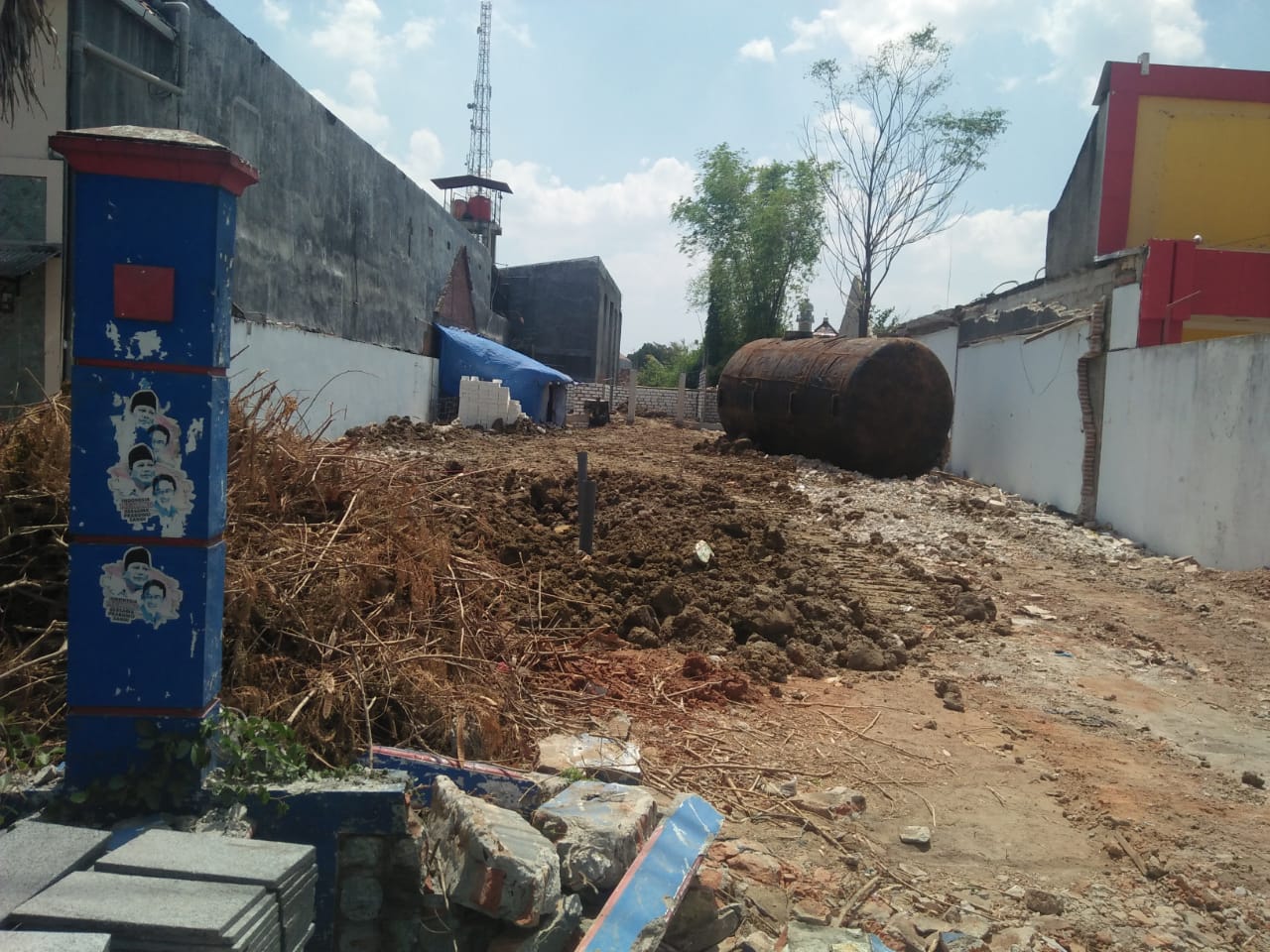 Pembangun SPBU Baru tanpa Ijin Di Tolak Warga