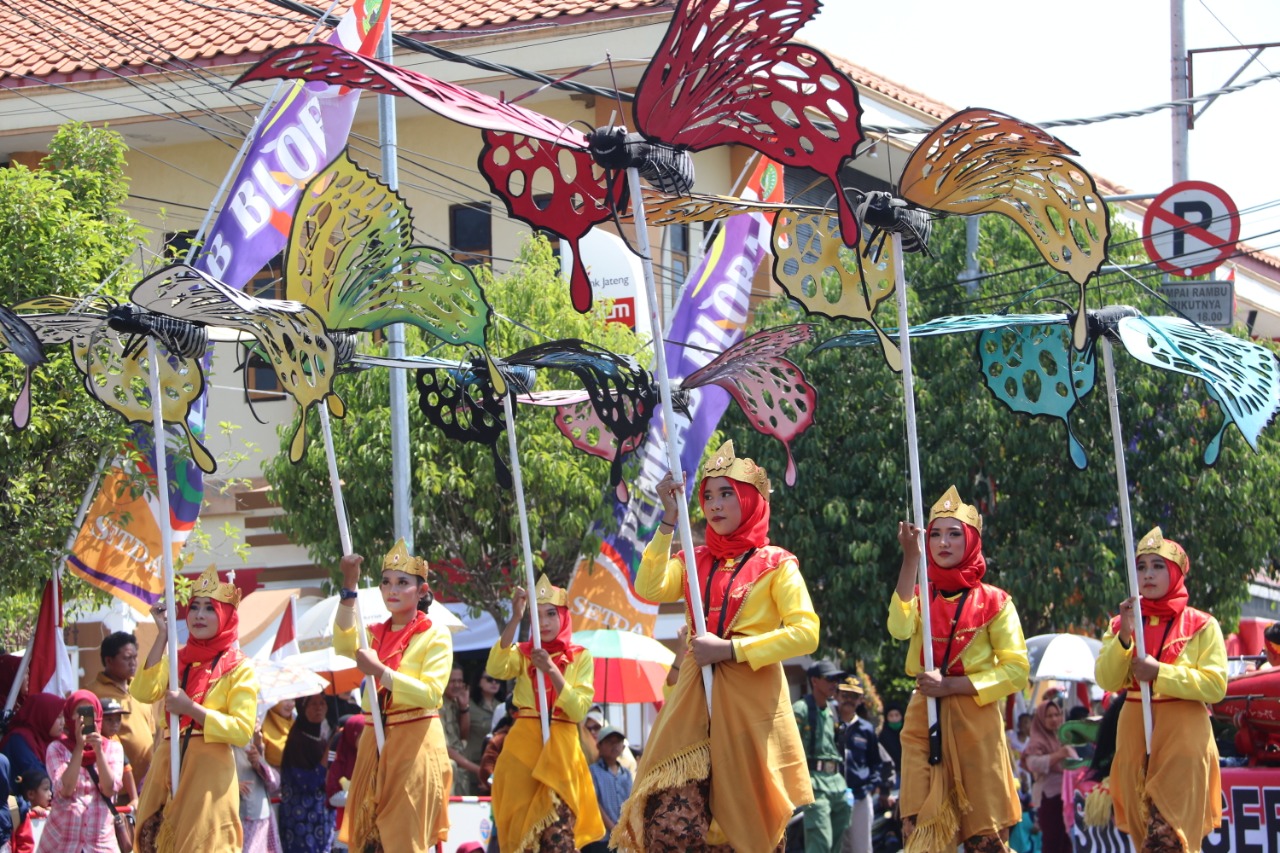 CETAK GENERASI MUDA BLORA YANG KREATIF DAN BERBUDAYA LEWAT PAWAI PEMBANGUNAN