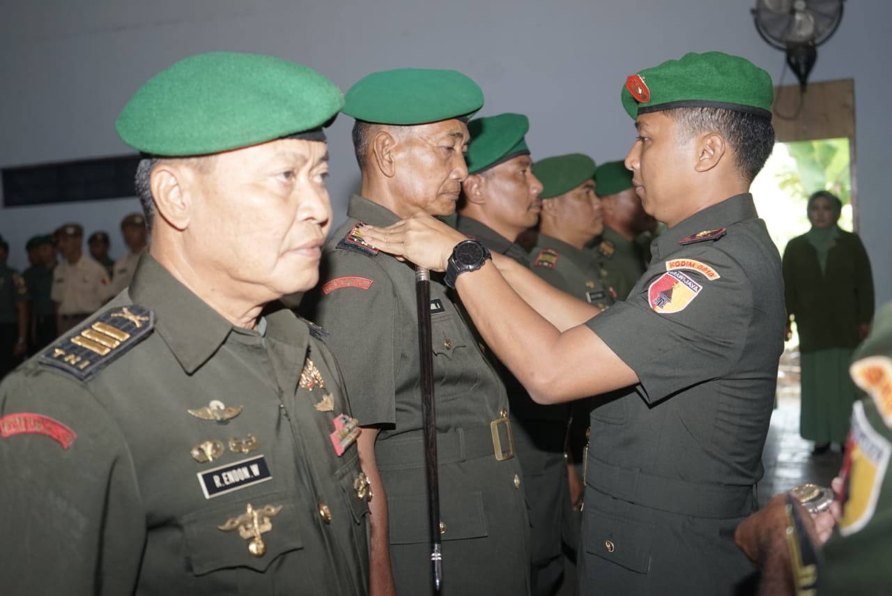  Rotasi Jabatan Perwira Sebagai Upaya Penyegaran Organisasi dan Peningkatkan Kinerja Anggota