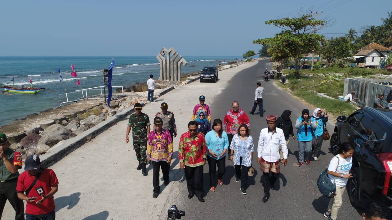 Akar Wibowo Hadiri Sedekah Ruwat Laut