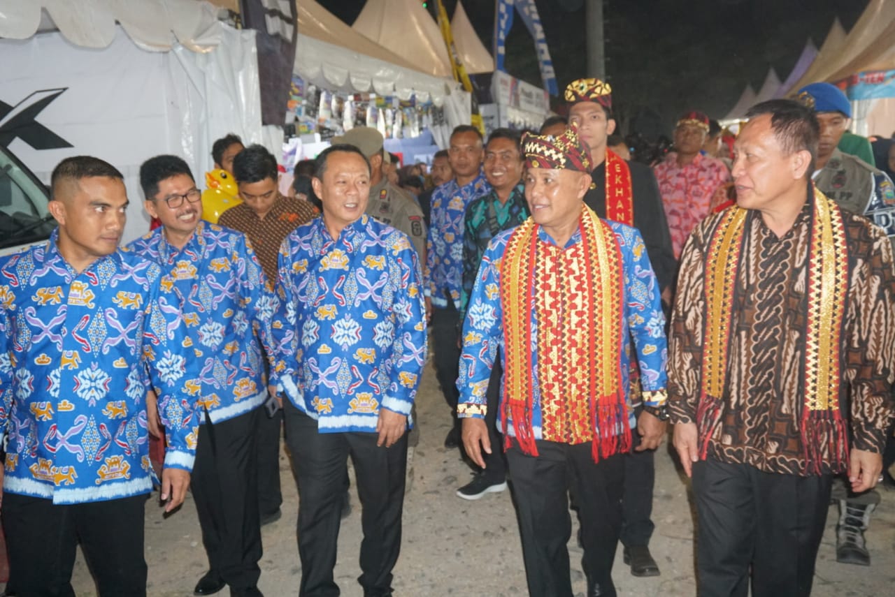 Ketua DPRD Hendry Rosyadi Pantau Stand LSF