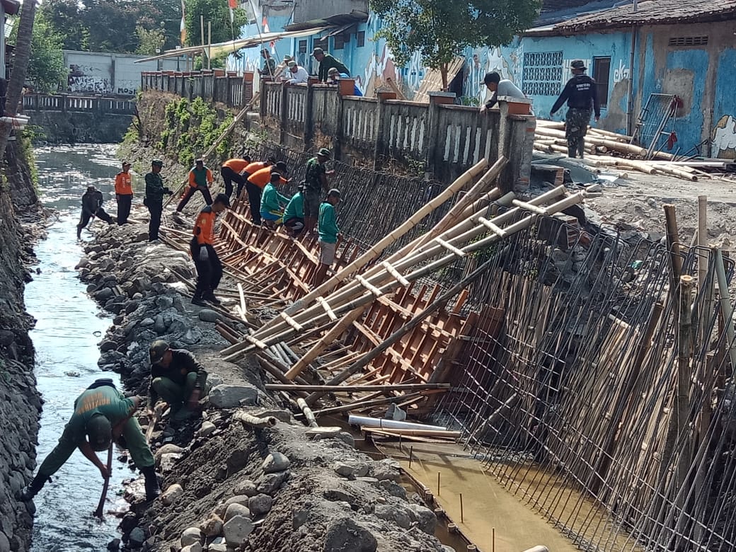 Mengejar Target, tak ada Libur bagi Satgas TMMD Surakarta