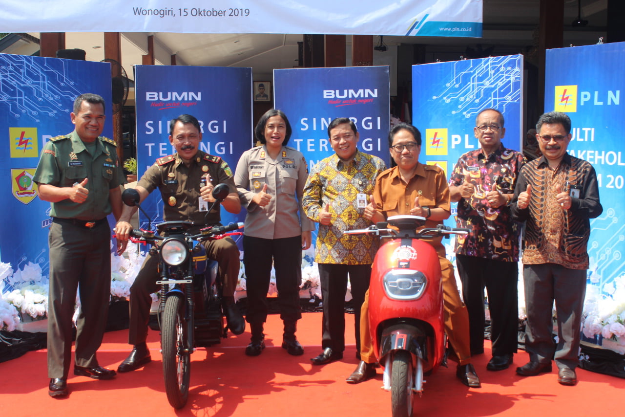 Forkopimda Hadiri Multi Stakeholder Forum PLN 2019