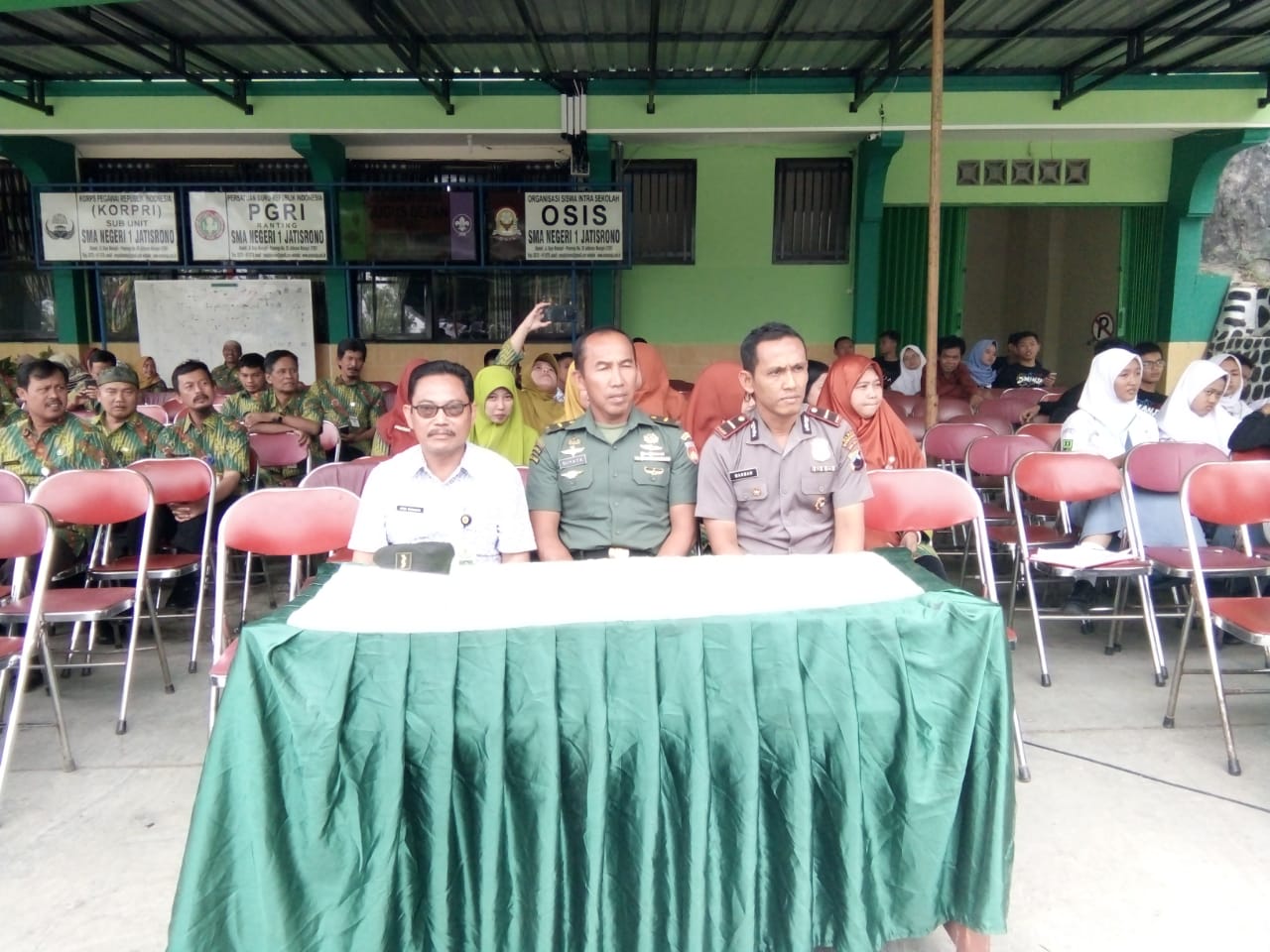 Batuud Jatisrono Hadiri HUT SMAN 1 Jatisrono