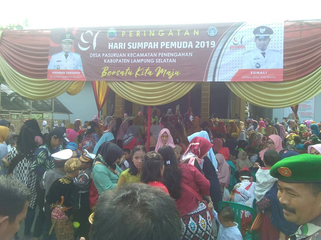 Peringati Hari Sumpah Pemuda Ke-91 Para Siswa Dan Warga Desa Pasuruan Gelar Karnaval