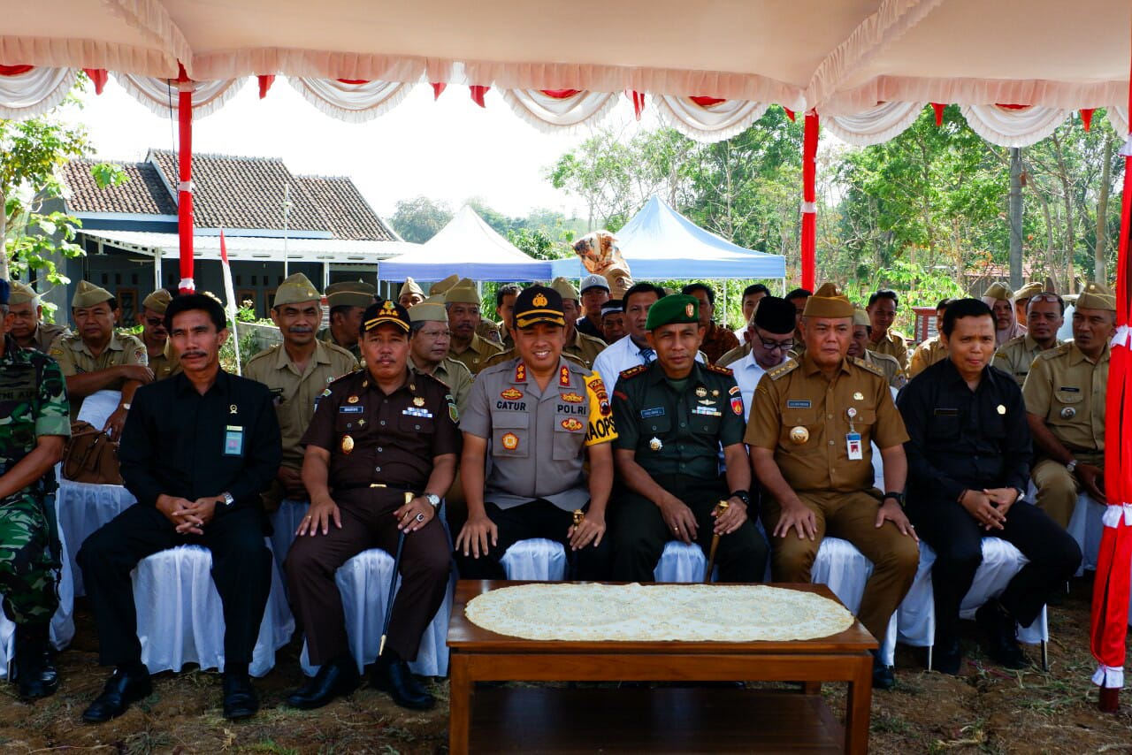 Pemda Karanganyar Peringati Hari Sumpah Pemuda ke 91 di Lapangan Pendem Mojogedang
