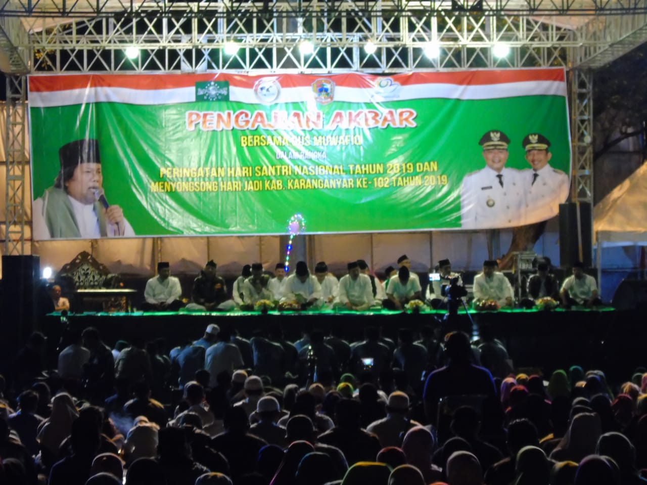 Menyongsong Hari Jadi Kabupaten Karanganyar ke 102 Dengan Menggelar Pengajian Akbar