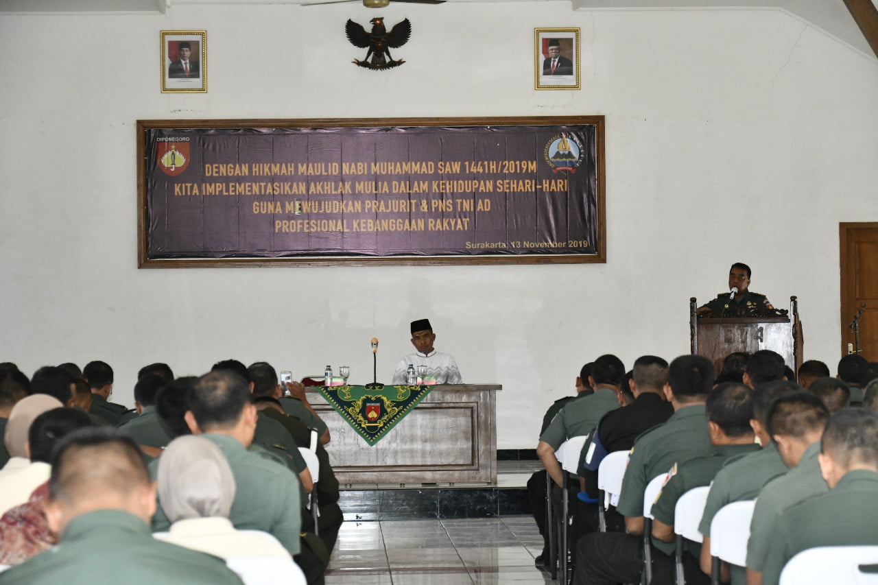 Korem 074/Warastratama Gelar Peringatan Maulid Nabi Besar Muhammad SAW 1441 H / 2019 M