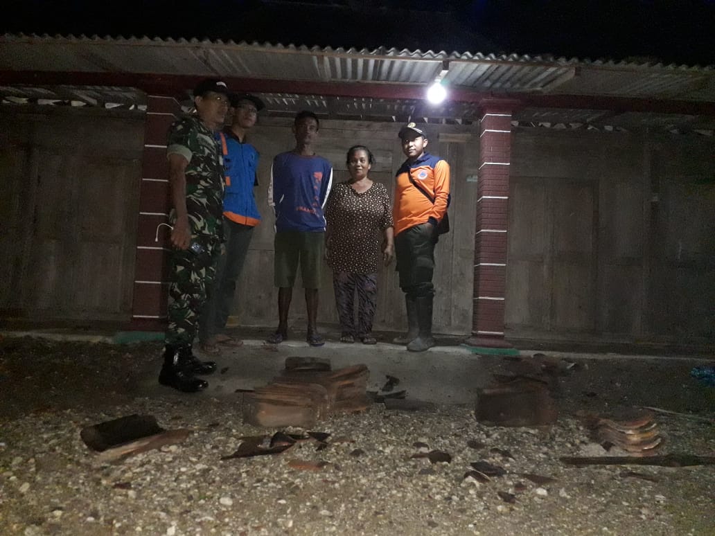 3 Rumah Rusak Akibat Hujan Angin Di Giriwoyo