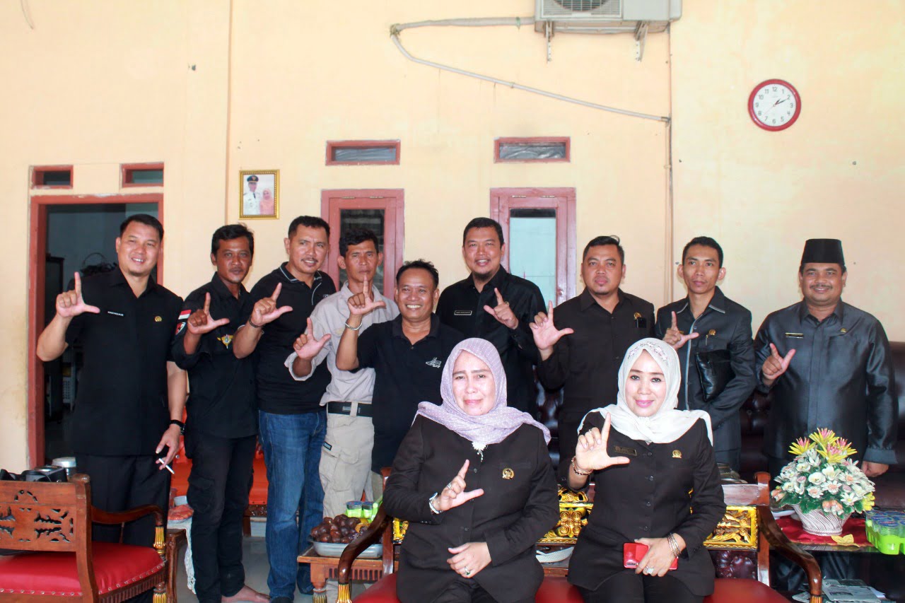 Komisi IV DPRD Lamsel Dorong Pemkab Alokasikan Pengadaan Mobil Jenazah