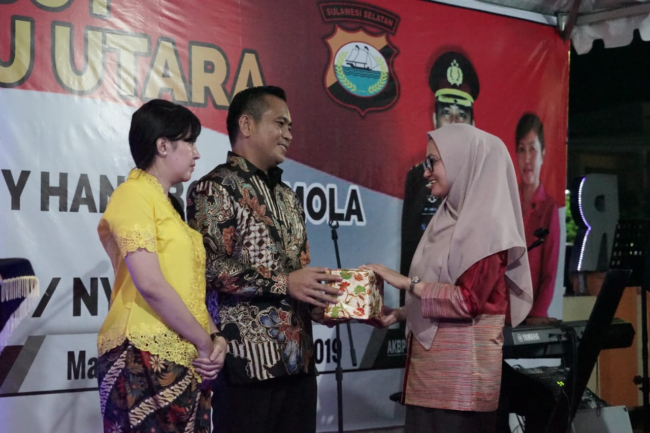 Well Come and See You Again Kapolres Lutra, Komentar Bupati Indah