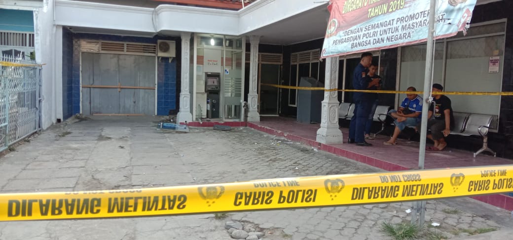 ATM BRI Kalianda Lampung Selatan Di Bobol Rampok