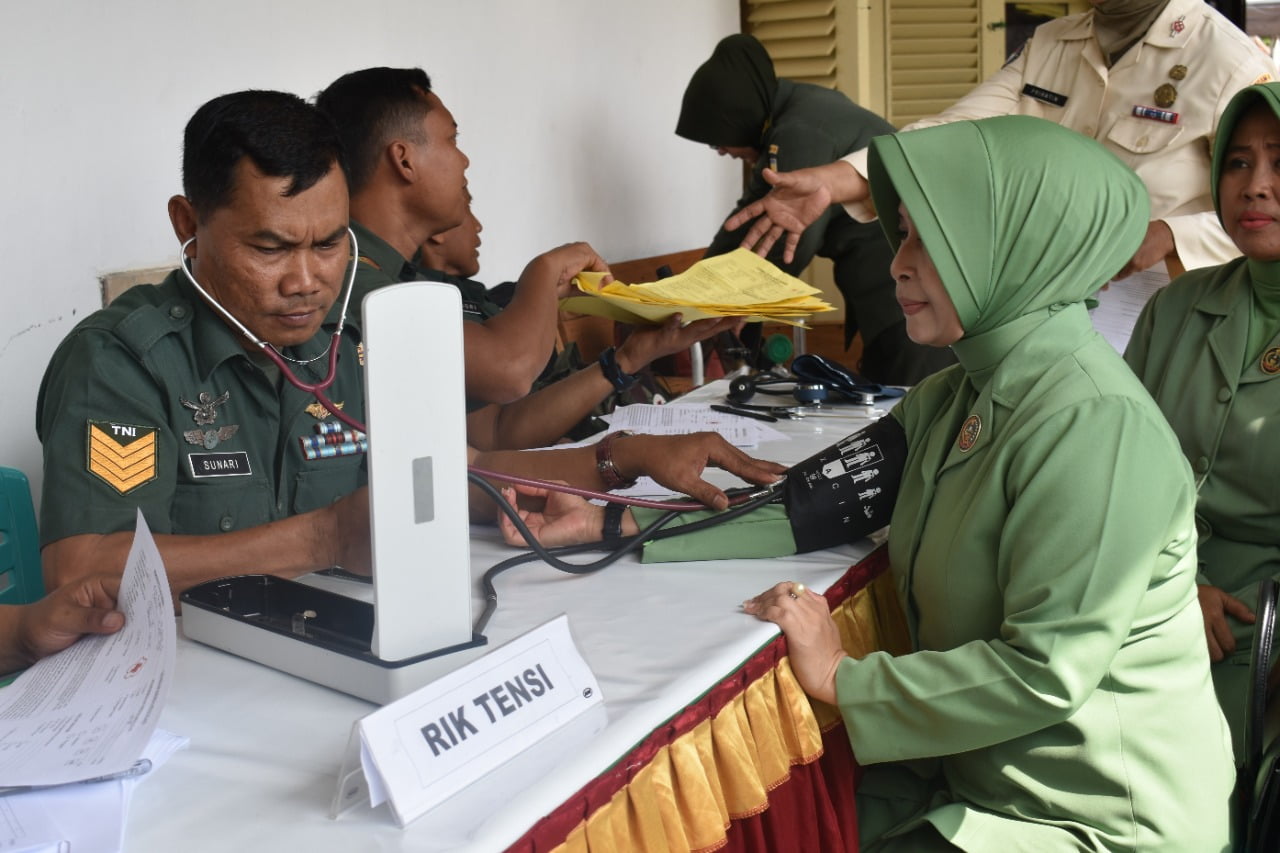 Aksi Sosial Persit KCK Koorcab Rem PD V/Brawijaya