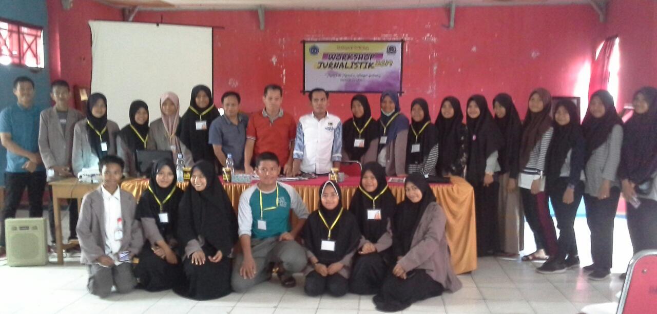 50 Siswa SMAN 8 Lutra Belajar Jurnalistik