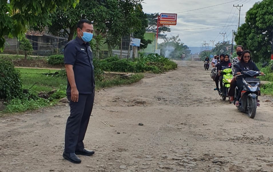 Agus Sartono: Perbaikan Ruas Jalan Sidomulyo-Way Panji Jangan Lagi Ditunda