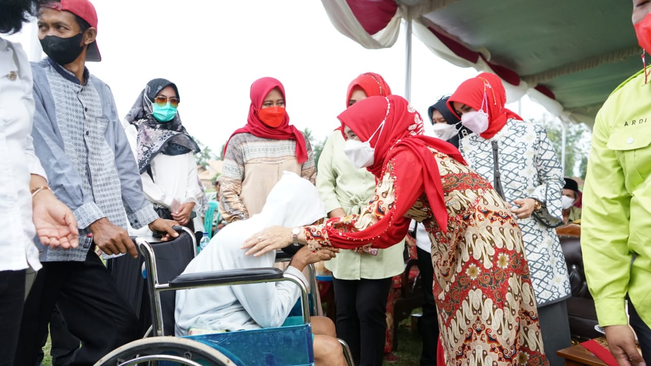 Winarni Hadiri Sedekah Akbar Bersama 1000 Anak Yatim dan Dhuafa